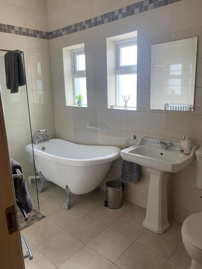 Wild Atlantic Way Cottage Dooagh المظهر الخارجي الصورة